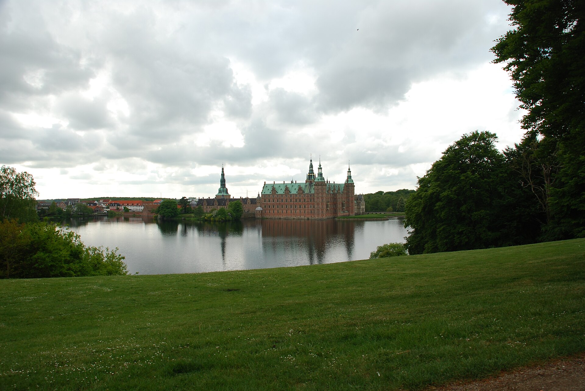 Slotssøen med Frederiksborg Slot i Hillerød